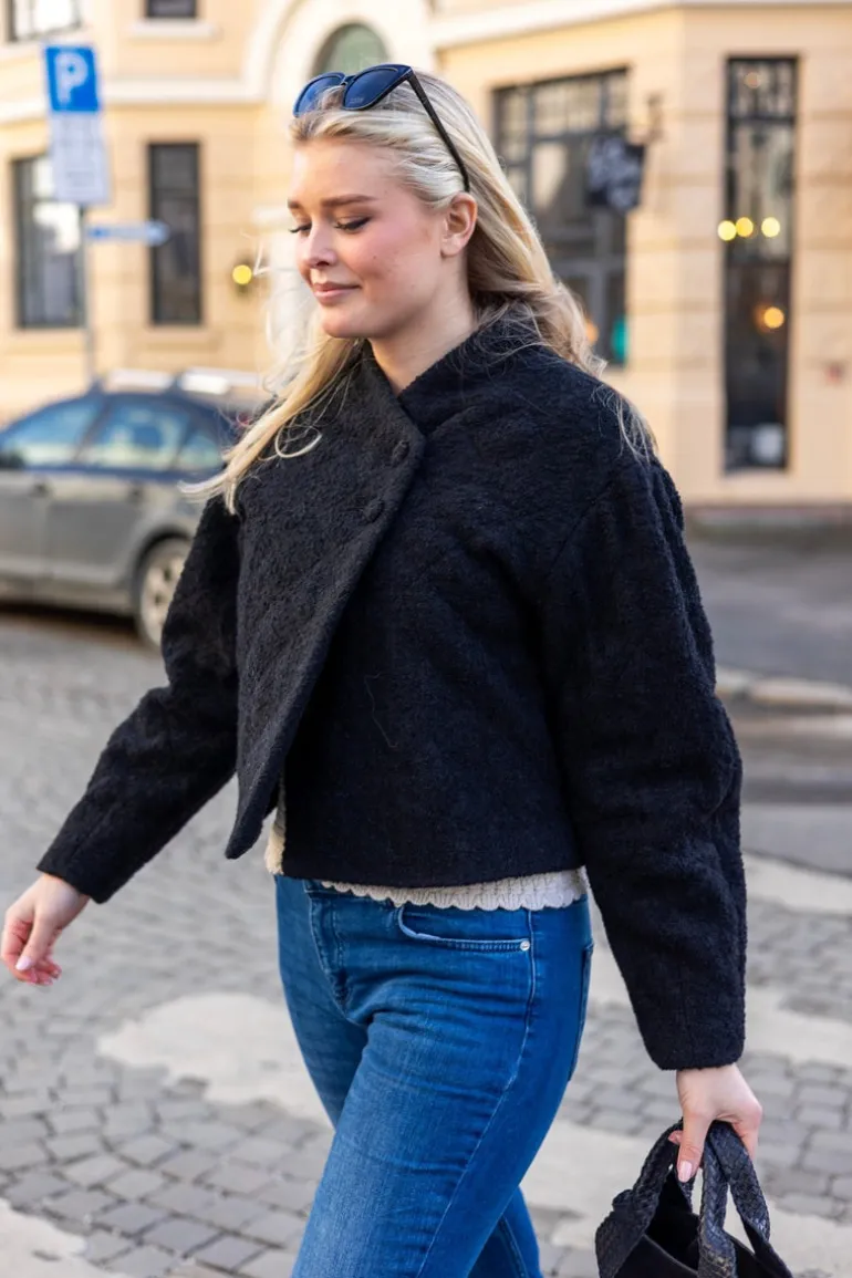 Bea Jacket Black