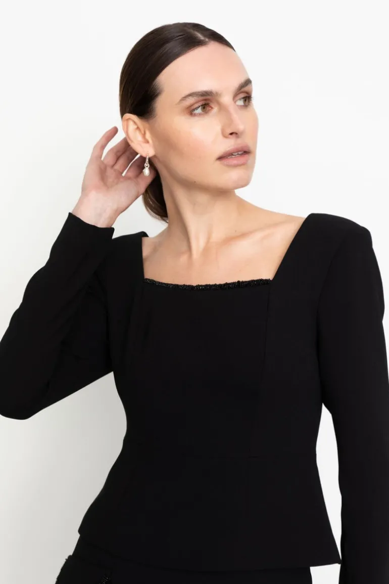 Cosmic Top Black