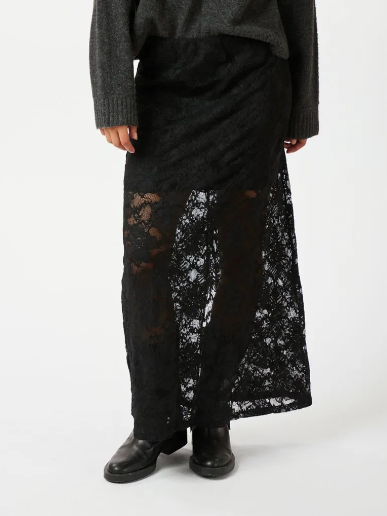 Emmie Lace Skirt Black