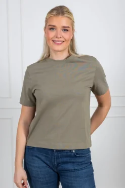 Essential Ss Boxy Tee Vetiver