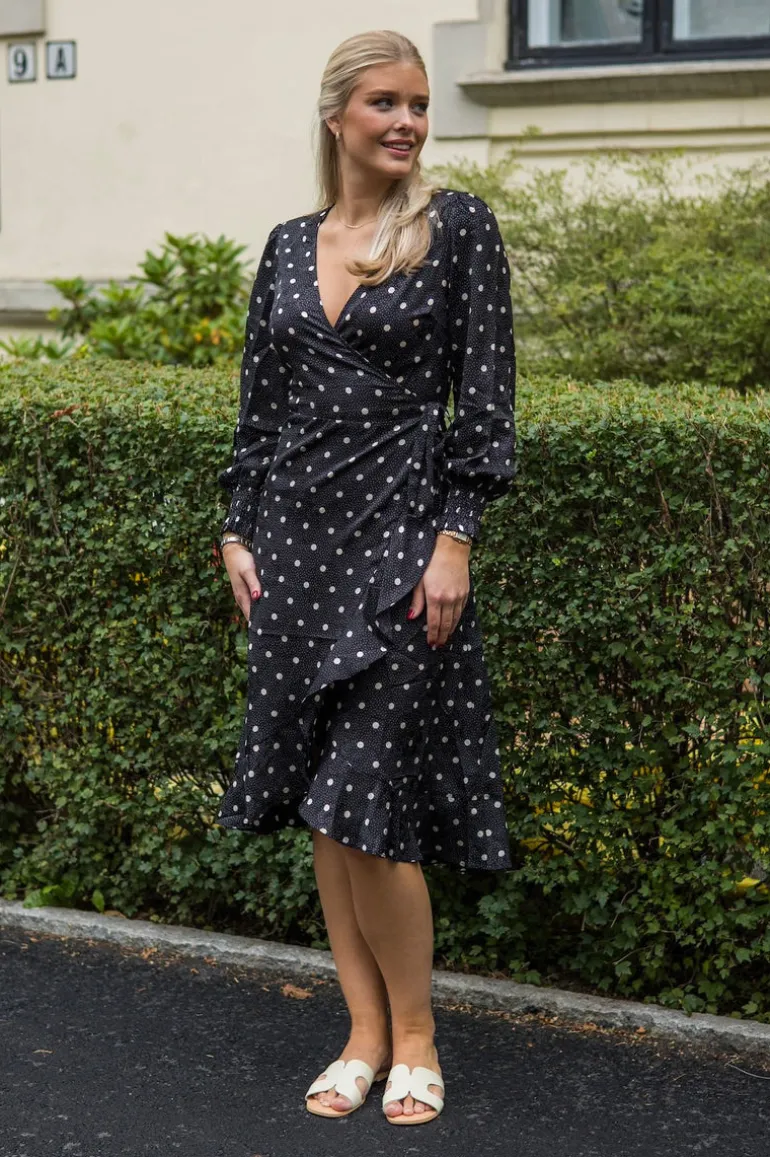 Eva Retro Dot Dress Black