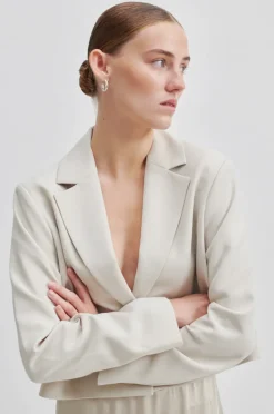 Evie Cropped Blazer Pumice Stone