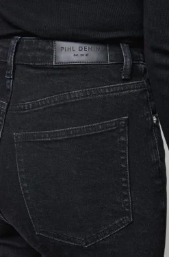 Holly Jeans Washed Black