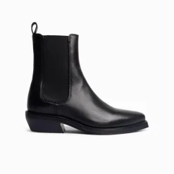 Jett Black