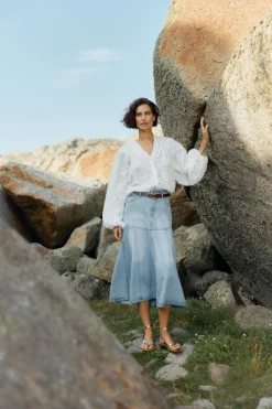 Joan Embroidery Blouse White