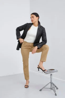Karmey Chino Khaki