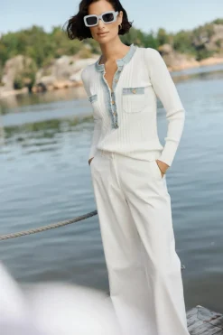 La Pullover White