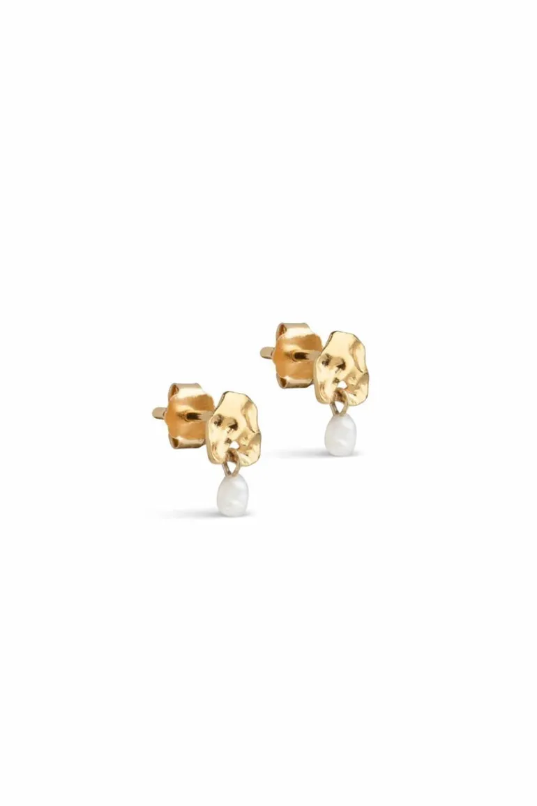 Mio Pearl Earrings Pearls