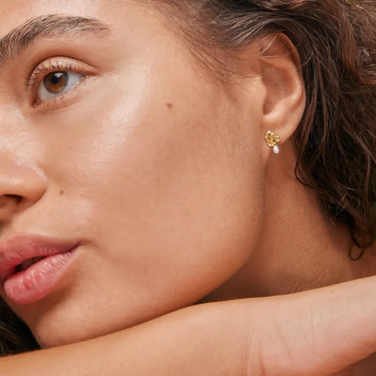 Mio Pearl Earrings Pearls