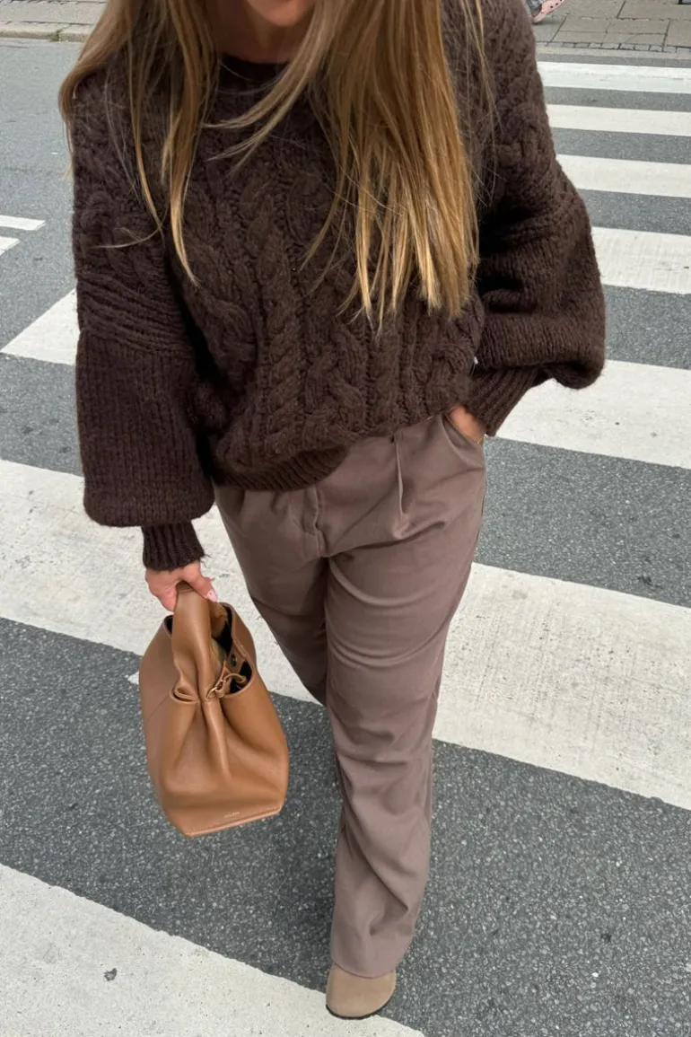 Nora Sweater Chocolate Brown