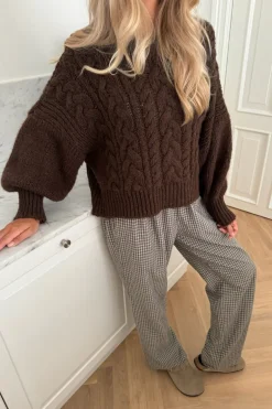 Nora Sweater Chocolate Brown