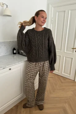 Noraic Sweater Brown