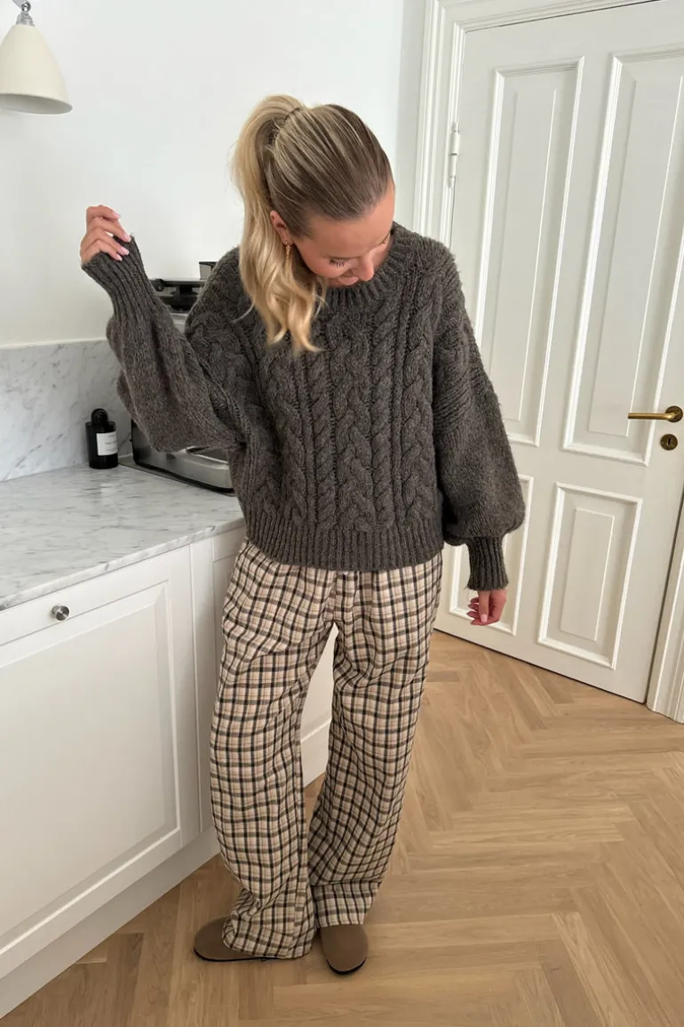 Noraic Sweater Brown