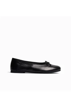 Prima Ballerina Black