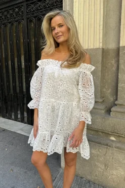 Sigridic Dress White