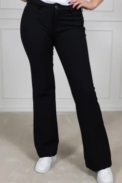 Silvia Suple Black