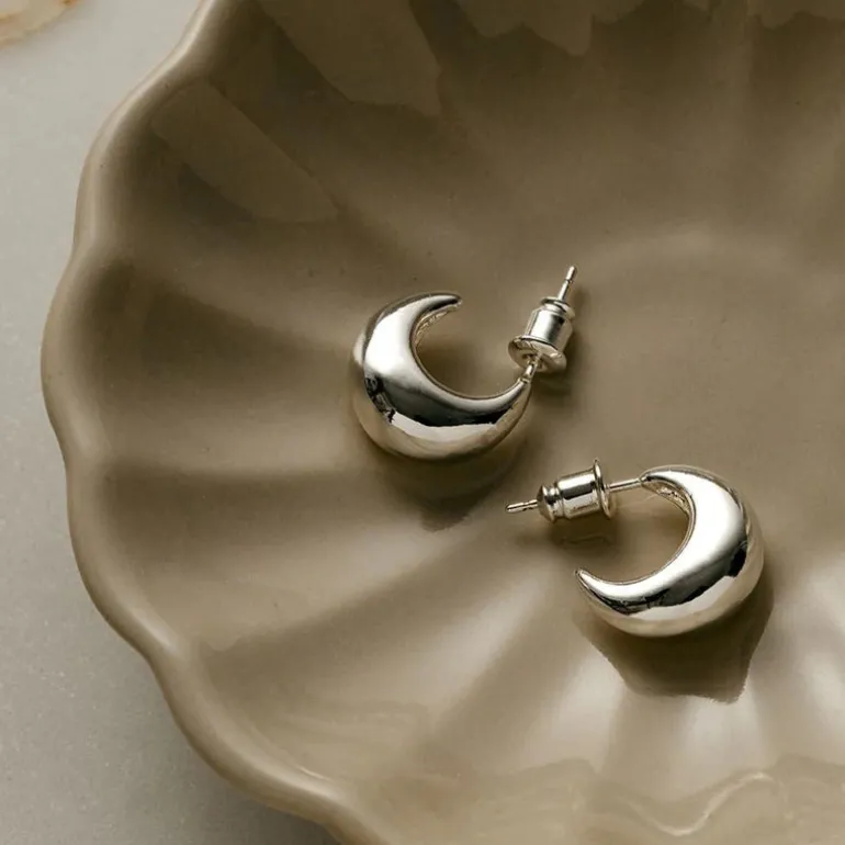 Tapered Domed Hoop Silver