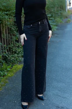 Taylor Embellished Washed Black