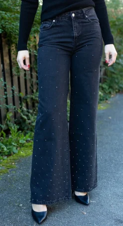 Taylor Embellished Washed Black