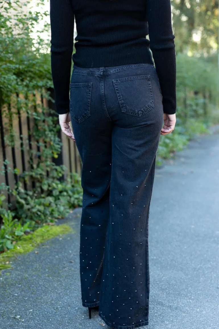 Taylor Embellished Washed Black