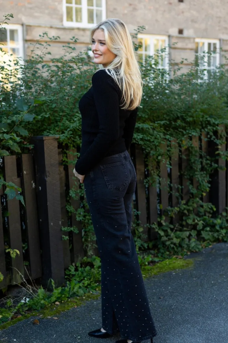 Taylor Embellished Washed Black