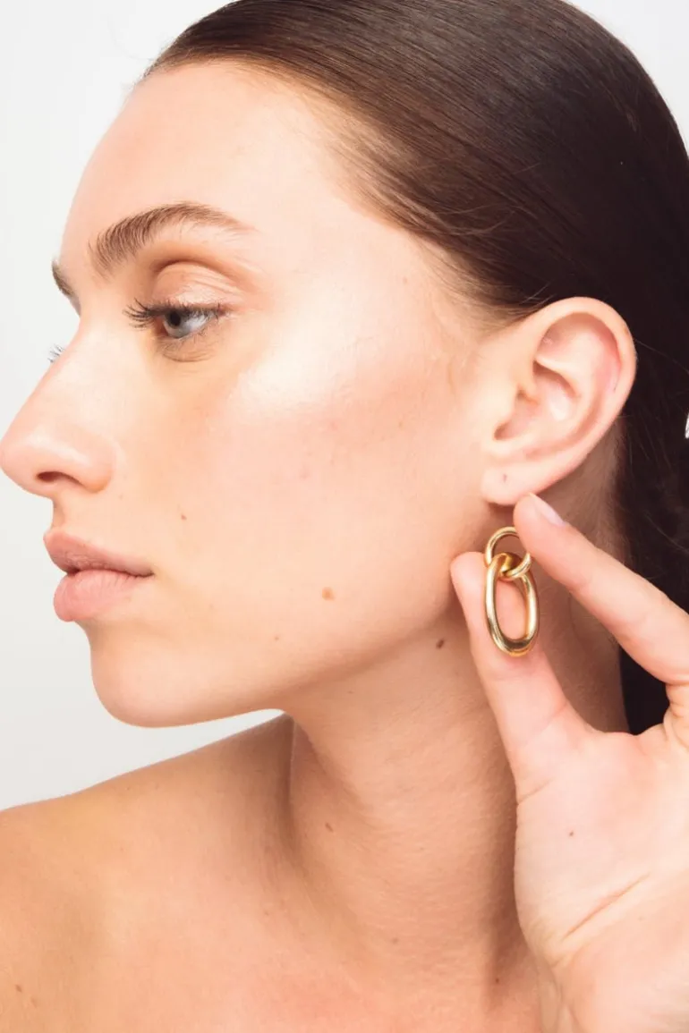 The Connected Hoops Gold