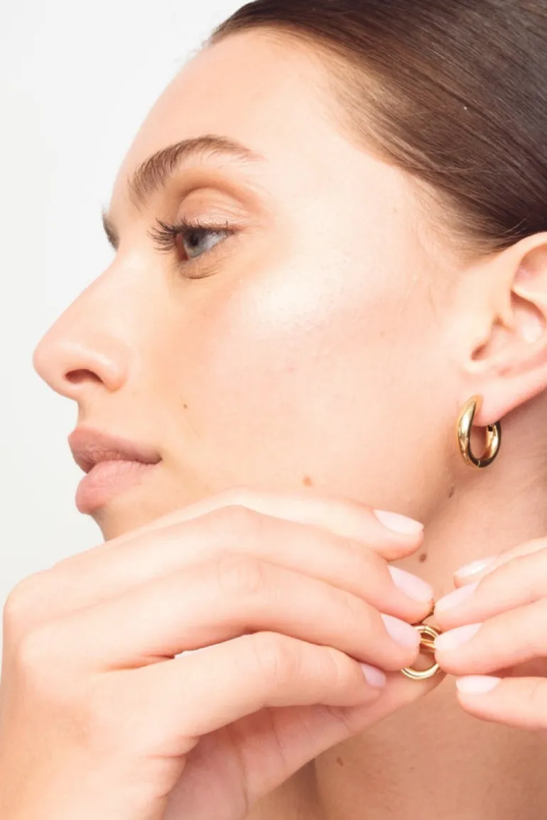 The Connected Hoops Gold