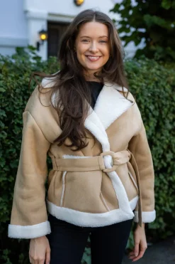 Uria Short Jacket Camel