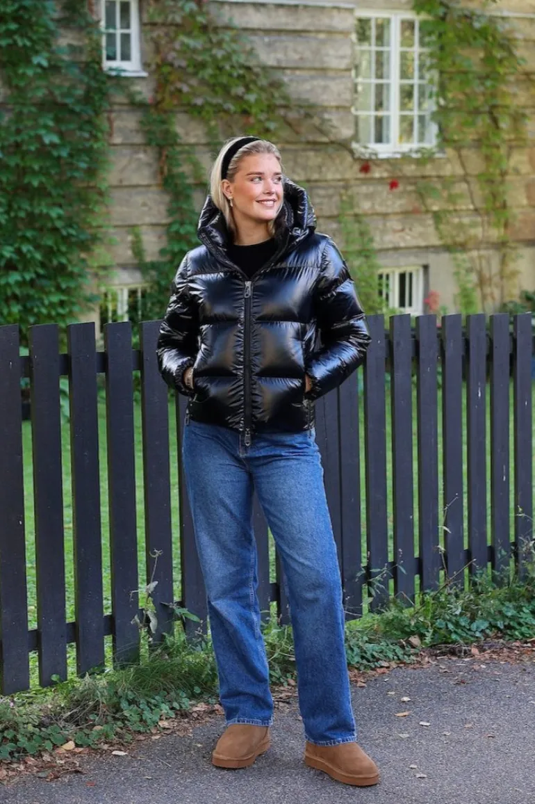 Val Cenis Short Black Metallic
