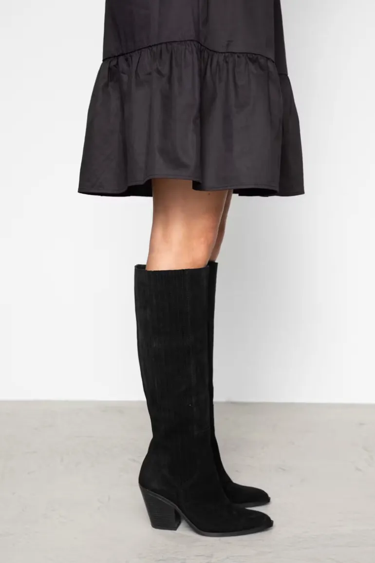 Wilma Knee Boot Black Suede