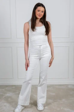 Yasjenka Hw Flared Jeans Solid Star White
