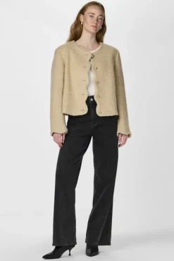 Yasserana Ls Jacket Sandshell