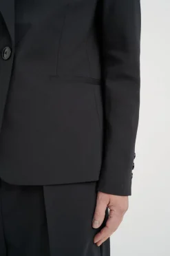 Zellaiw Classic Short Blazer Black