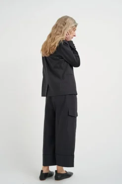 Zellaiw Classic Short Blazer Black